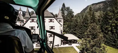 Foto von Hubschrauberflüge, Gourmetflüge, Rundflüge, VIP Shuttle, Fallschirmflüge