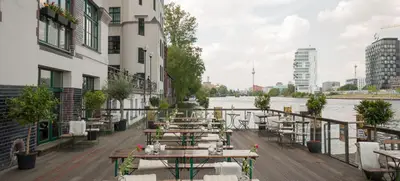 Foto von Fluxbau