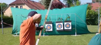 Foto von Bogenschießen - Zielen, lösen, Treffer!