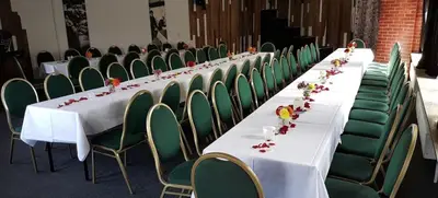 Foto von SchwarzLichtHof