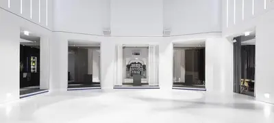 Foto von Saal der Labstelle