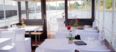 Foto von MS Vera – Exklusives Eventschiff in Berlin für Firmenfeiern & private Events