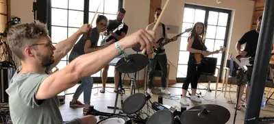 Foto von Battle of Bands - Rockt gemeinsam die Bühne
