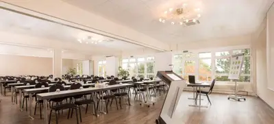 Foto von Scotty + Emily Hotel Ulm