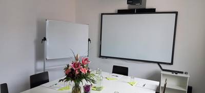 Foto von EinsA Sprachinstitut Berlin Privatsprachschule GmbH - Seminarraum B