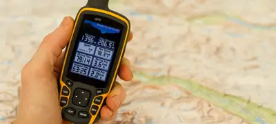 Foto von Winter Geocaching: Ein weihnachtliches Abenteuer für Teams