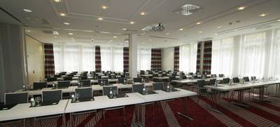 Sunday Hotel Frankfurt Airport