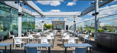 Foto von Alice Rooftop & Garden