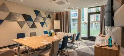 Holiday Inn Express Düsseldorf Hauptbahnhof