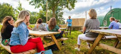 Foto von Evenementenlocatie op een Festivalterrein