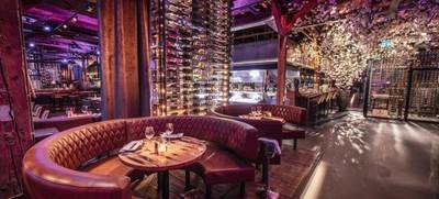 Foto von High-end Locatie met Internationale Allure