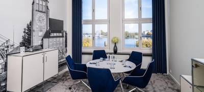 SATELLITE OFFICE Gutruf Haus Neuer Wall