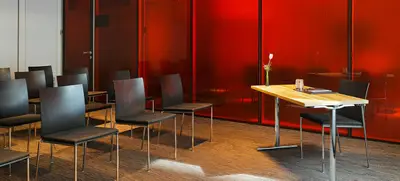 Foto von east Hotel & Restaurant Bar & Lounge