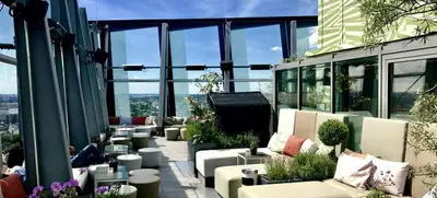 Foto von clouds - Heaven's Bar & Kitchen