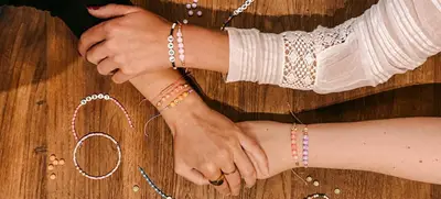Foto von Perlenarmband