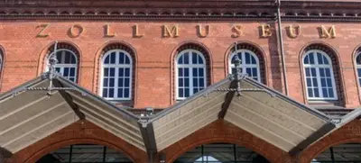 Foto von Hamburg (Speicherstadt) spannende Schnitzeljagd im Team