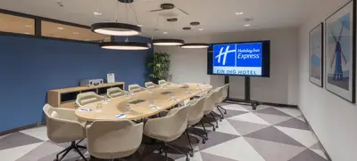Holiday Inn Express Hamburg Süd A7 AS42