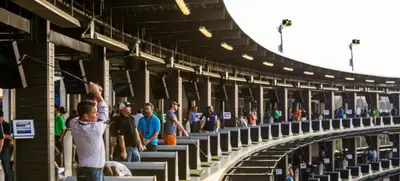Foto von Topgolf BBQ bei Topgolf Oberhausen