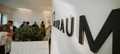 Foto von Neuraum