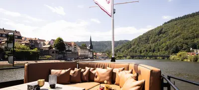 Foto von Hochzeitsfest mit Rundfahrt
