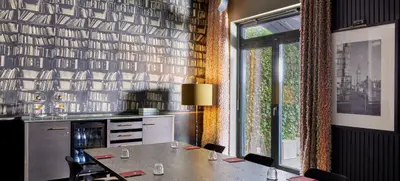 Foto von The George Hotel Hamburg - Clubroom S