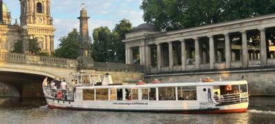 Foto von Team Event auf der Spree auf der MS Saga