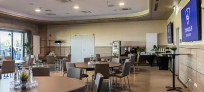 Foto von Topgolf Oberhausen - Meetingraum Jakobi
