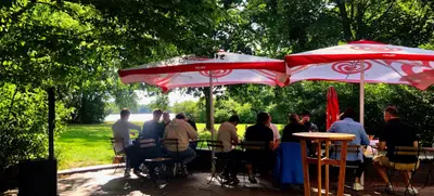 Foto von Frühstück am See