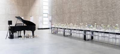 Foto von Exklusives Dinner in der Kunstgalerie