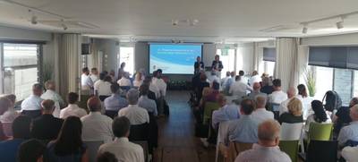 Foto von Seminarschiff Orca ten Broke