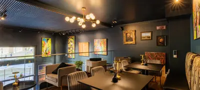Foto von Art & Sip Lounge
