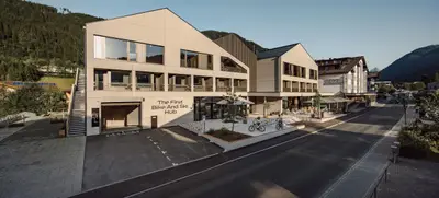 Foto von Dips&Drops - The First Bike And Skihub