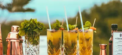 Foto von Mobile Bar & Cocktail Catering mit Erlebnisfaktor | studio67 Wien