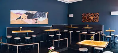 Foto von Stage Bar