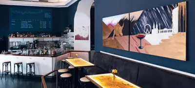 Foto von Stage Bar