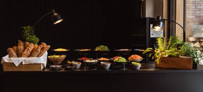 Foto von GET TOGETHER – BASE FORMAT