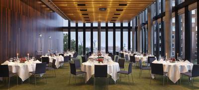 Foto von Empire Riverside Hotel