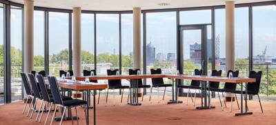 Foto von Ganztagspauschale "First Class" im Hotel Hafen Hamburg