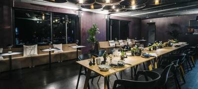 Foto von Weihnachtsfeier / Get-Together im Clubbereich des Cafe Moskau