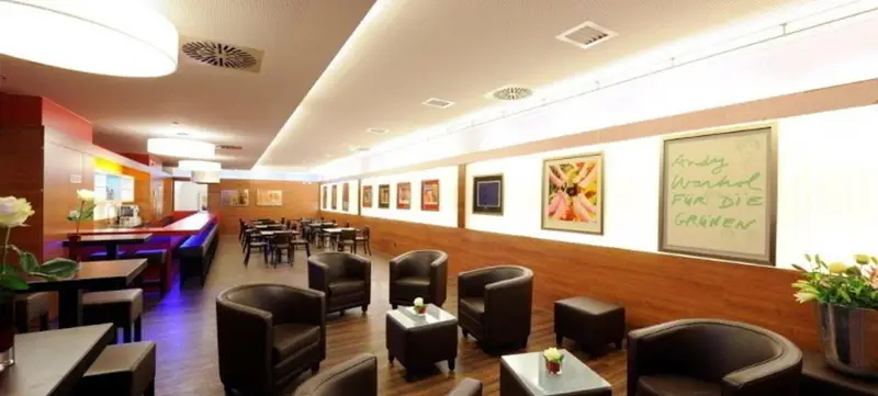 Foto 1 von MAEX LOUNGE