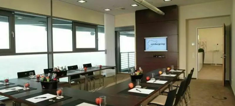 Foto 1 von BUSINESS CENTER
