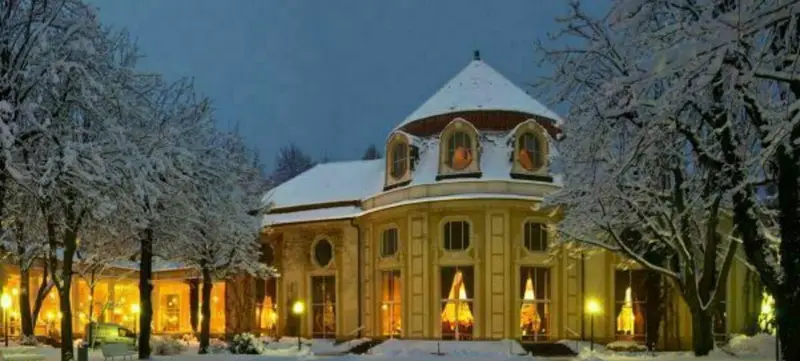 Foto 1 von Konzertrotunde am Königlichen Kurgarten Bad Reichenhall