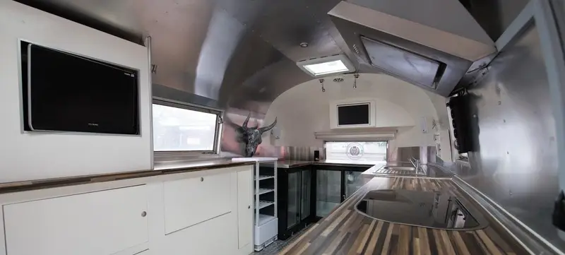 Foto 9 von B-EXPRESS-AIRSTREAM Köln