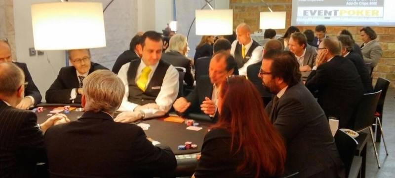 Foto 4 von Mobiles Casino
