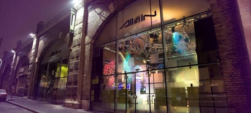 Foto 1 von AlliN Club