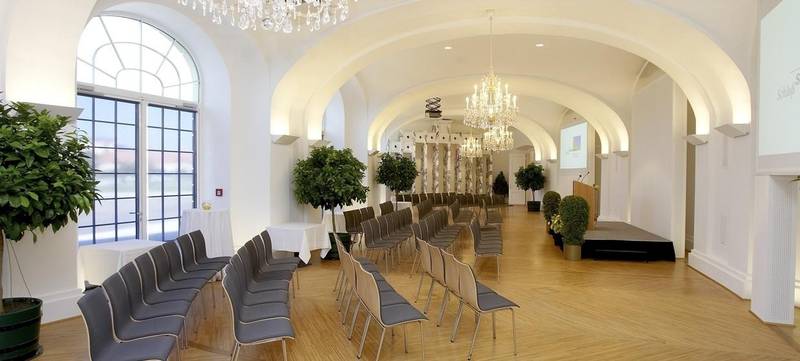 Foto 2 von Schloß Schönbrunn Apothekertrakt