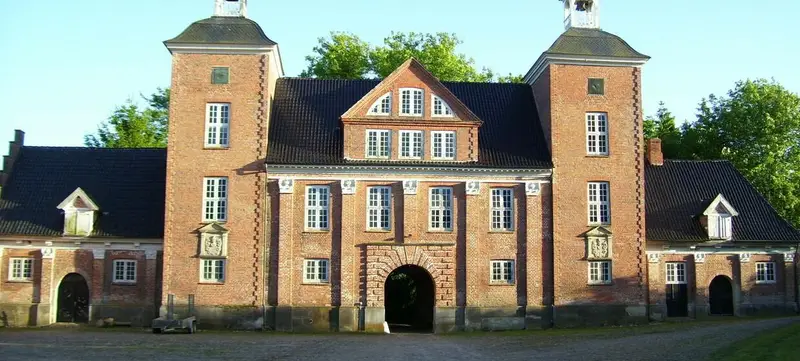 Foto 2 von Herrenhaus Bothkamp
