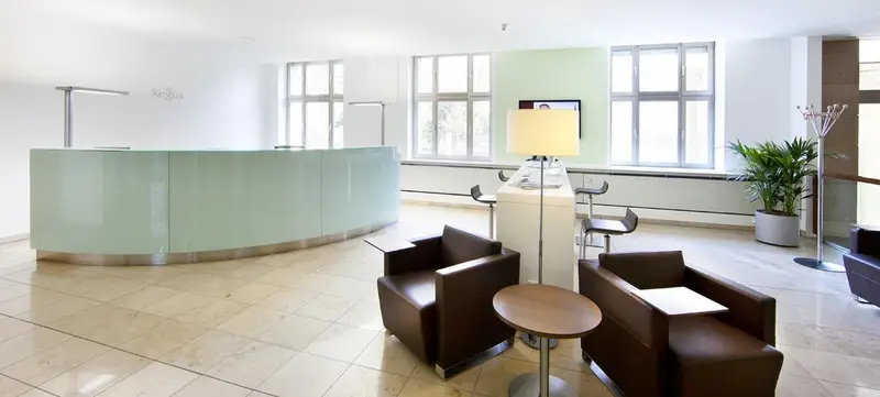Foto 2 von Regus Skyper Villa