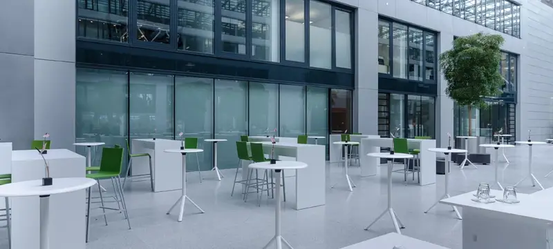 Foto 1 von Regus THE SQUAIRE Business Center
