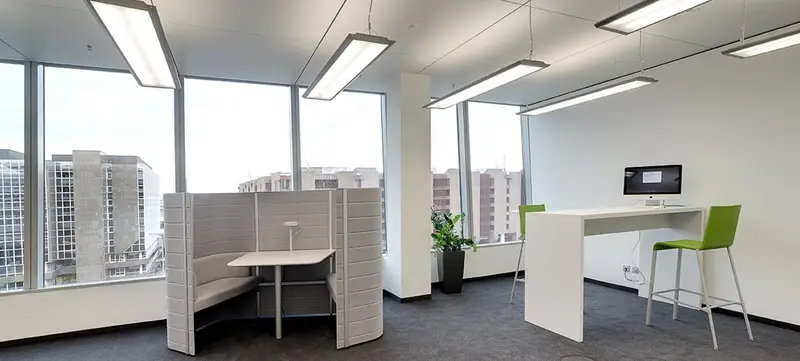 Foto 3 von Regus THE SQUAIRE Business Center